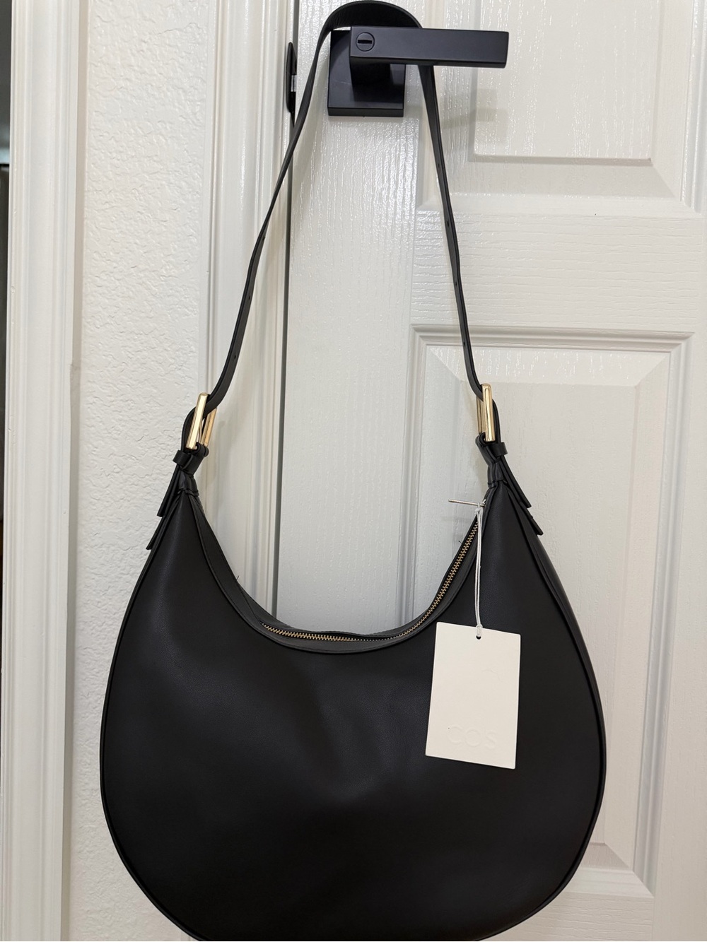 NEW! With Tag. COS Black Crescent Hobo with Gold-Tone Accents RETAIL $250 - Picture 2 of 11